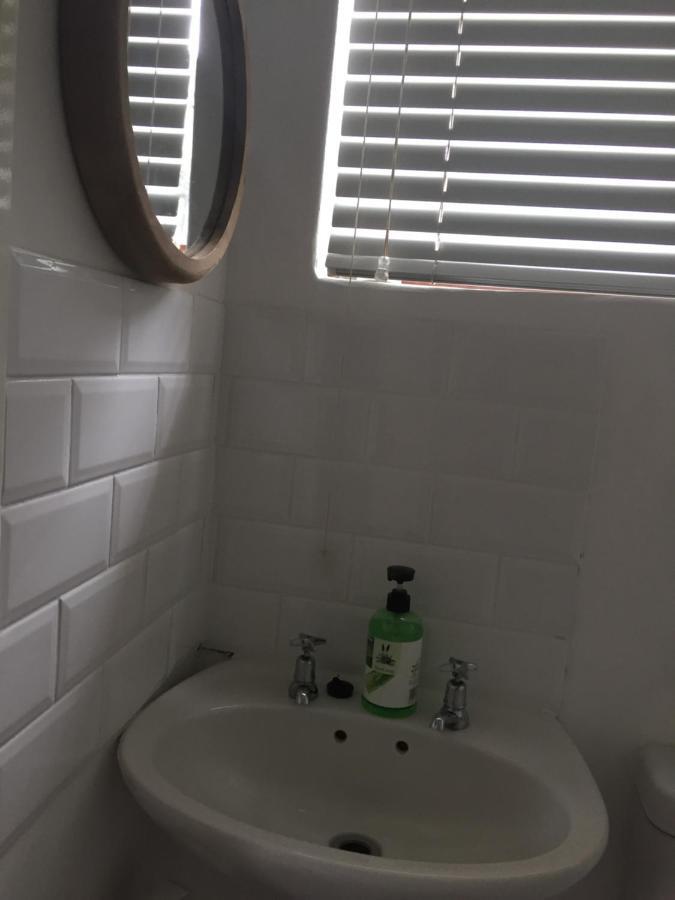 Apartament Just A Bed Stellenbosch Zewnętrze zdjęcie